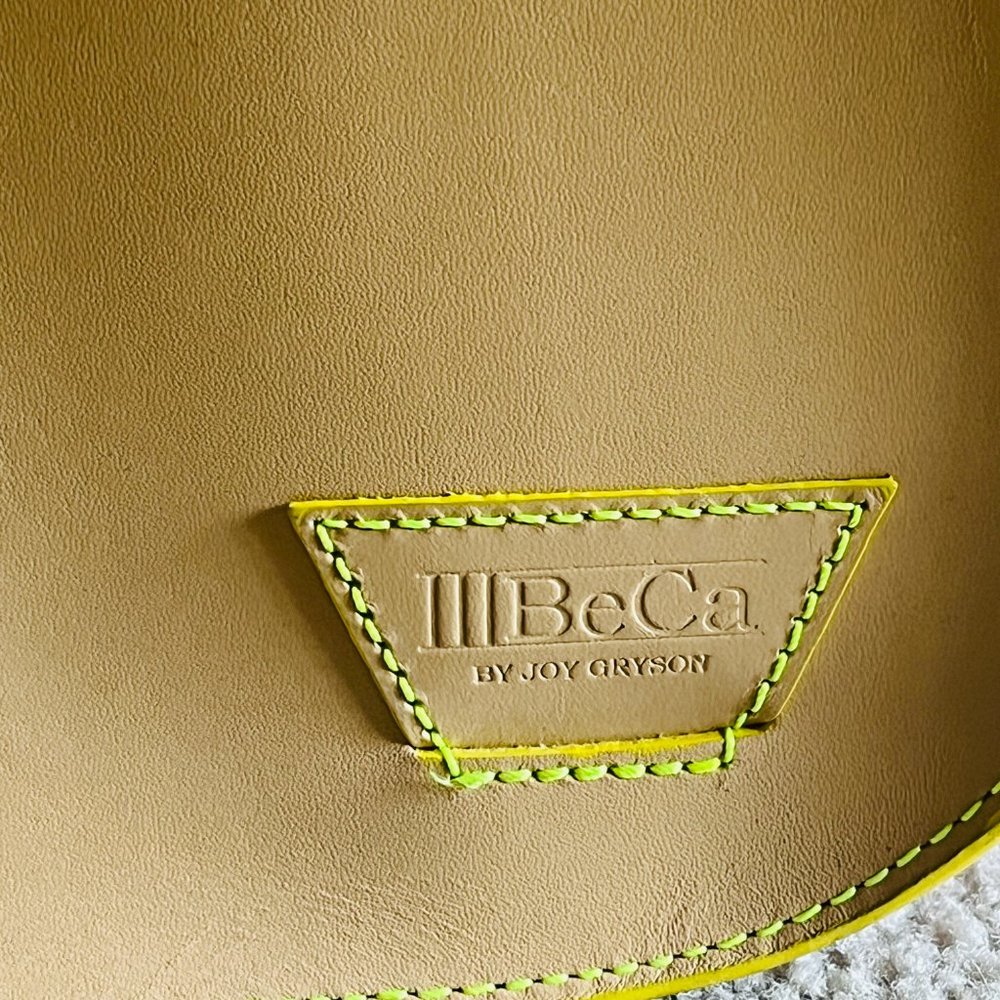 III Beca by Joy Gryson Leather Tote - Picture 6 of 12